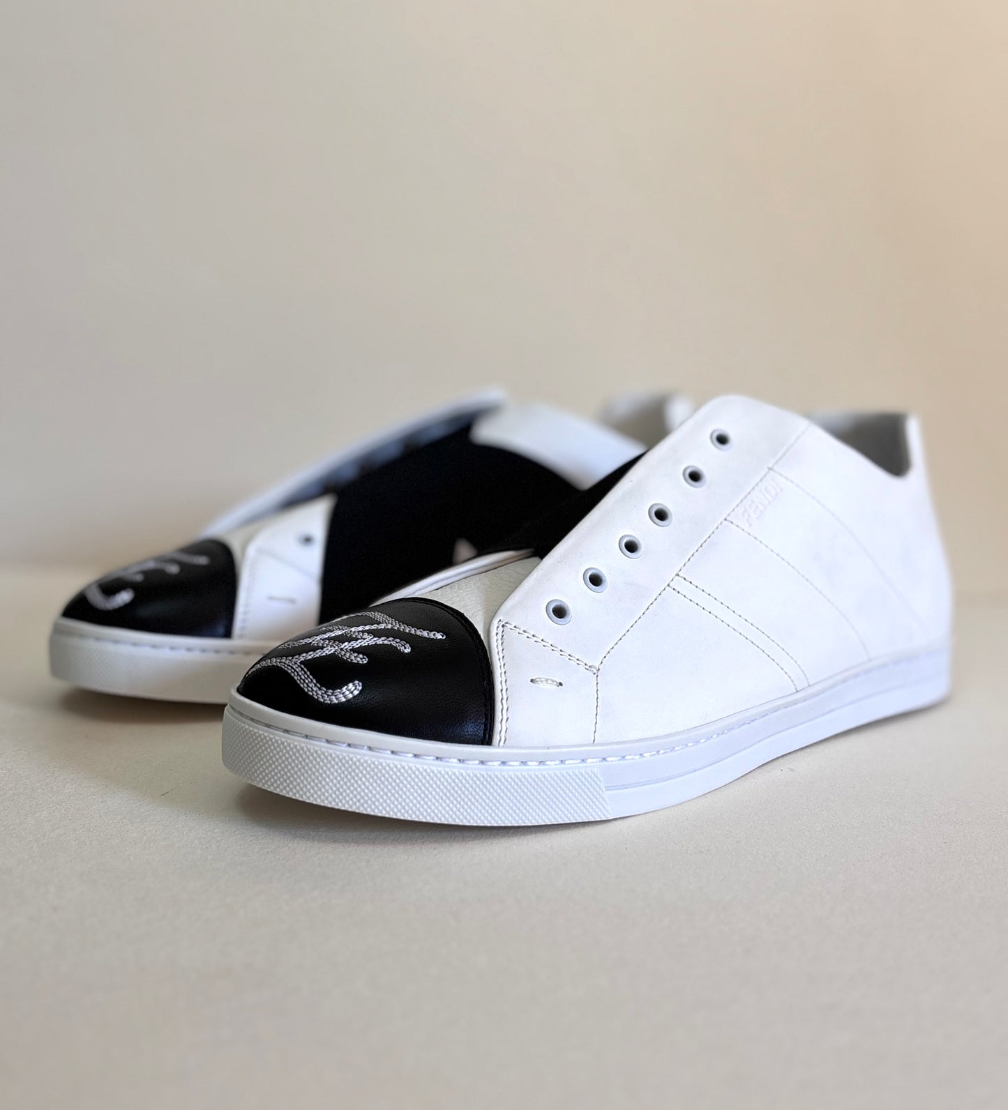 TENIS FENDI