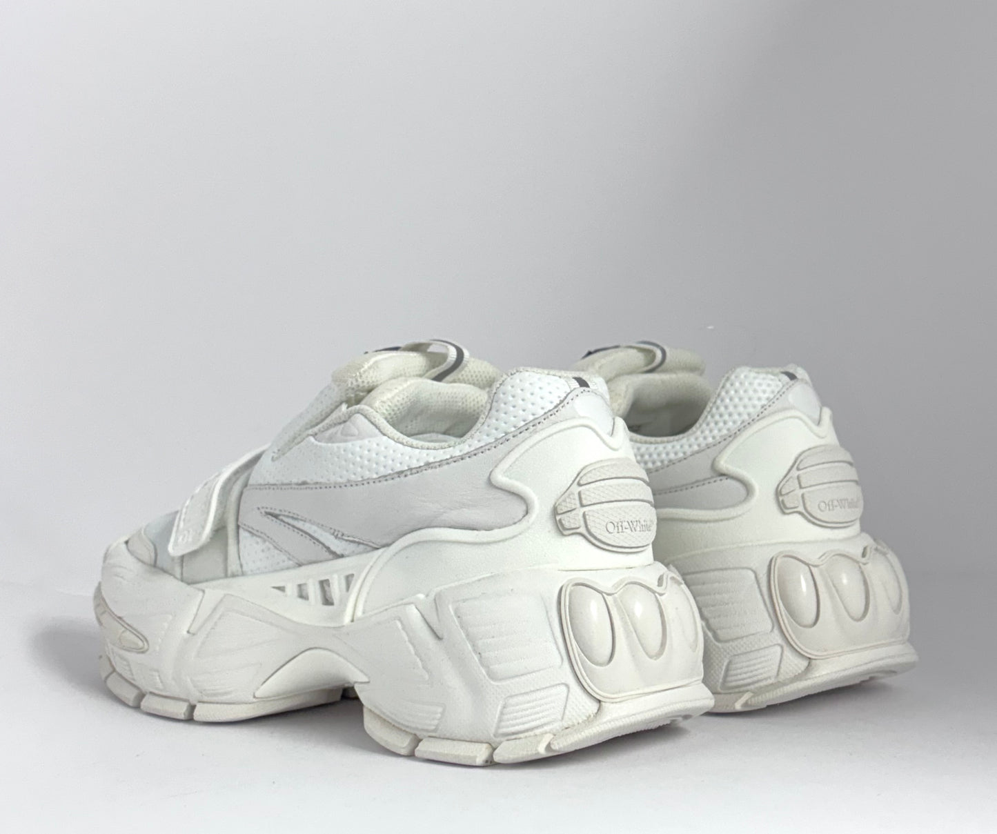 TENIS OFF WHITE