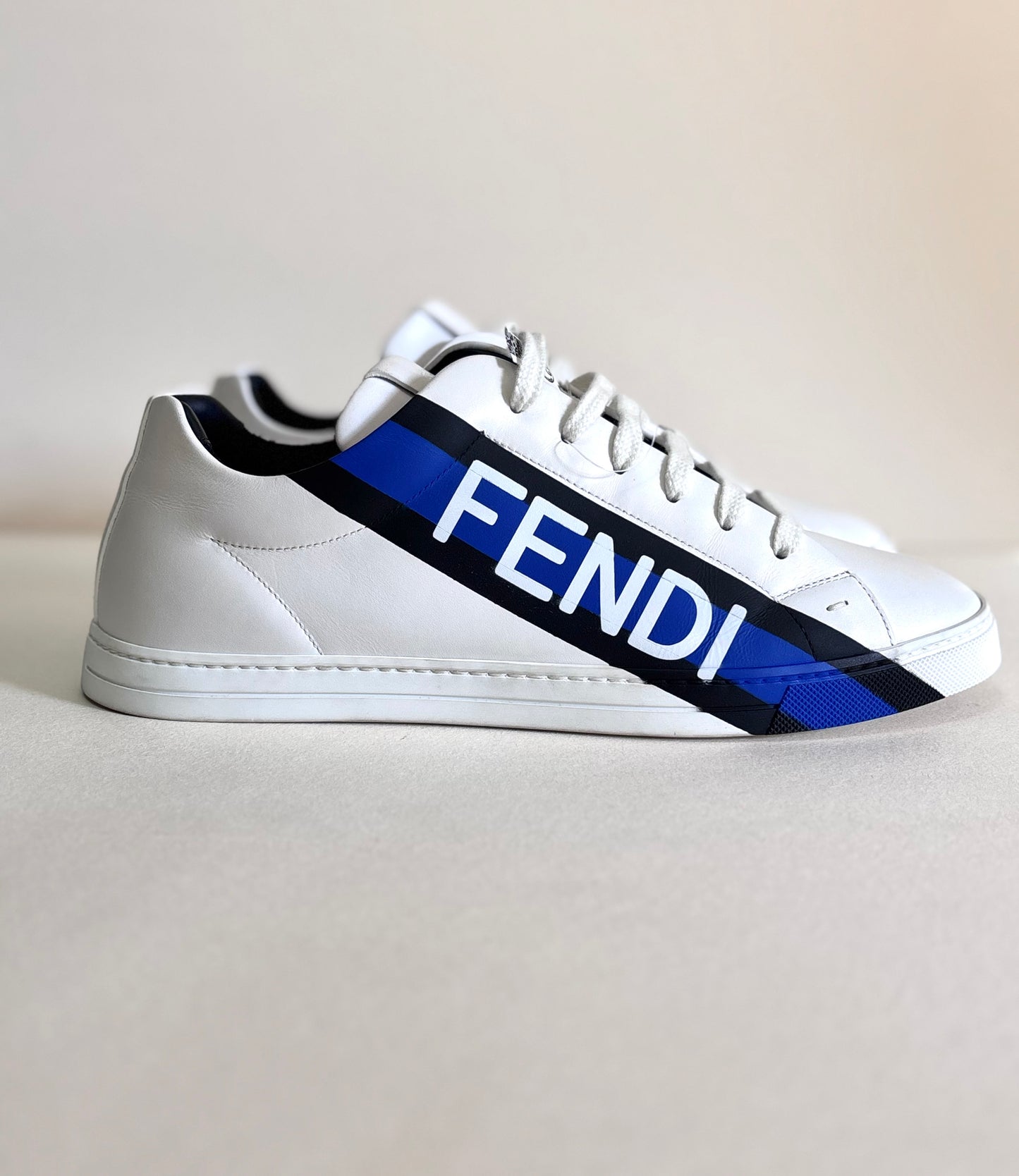 TENIS FENDI