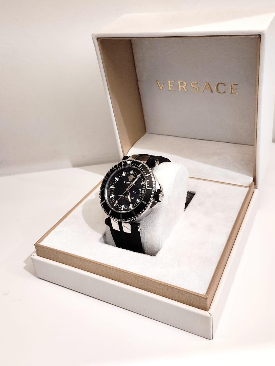 RELOJ VERSACE
