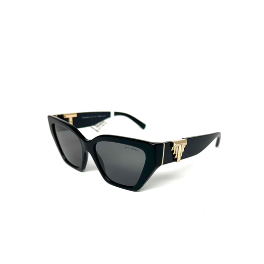 ¡Destaca con las gafas de la nueva colección de Tiffany! Experimenta el glamour y la elegancia con estos accesorios de moda.&nbsp;