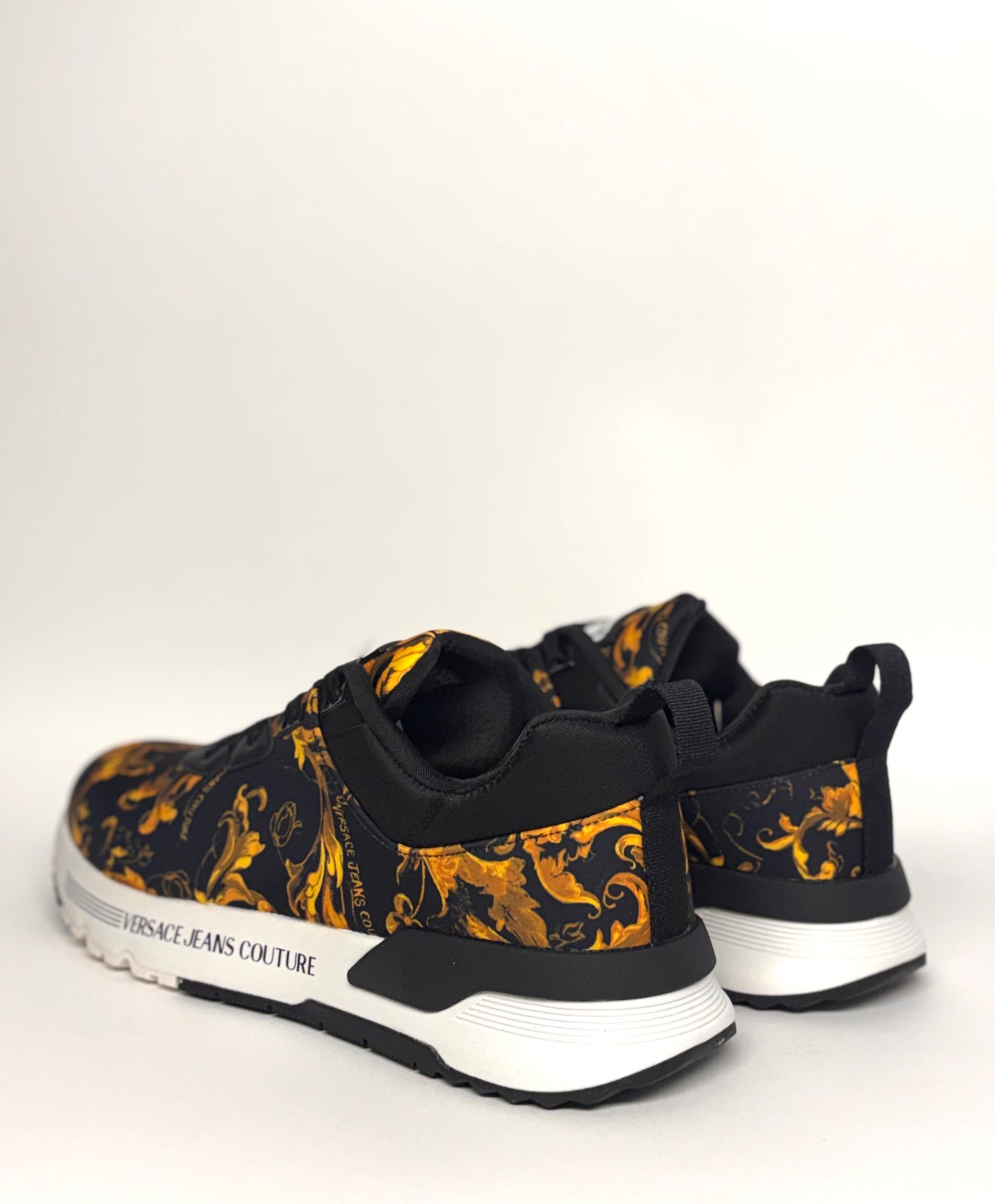 TENIS VERSACE COUTURE