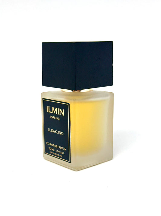 Ilmin il kakuno es puro lujo, fragancia que inspira a explorar y derrochar.&nbsp;Un elegante cuero sale y suaviza el olor, mientras un trío de&nbsp;especias de jengibre, pimienta rosa y azafrán eleva el olor a&nbsp;una vibración más alta.