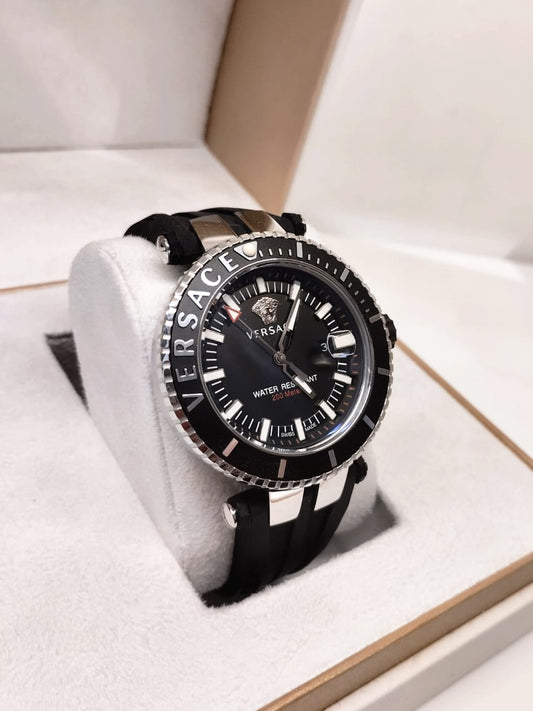 RELOJ VERSACE